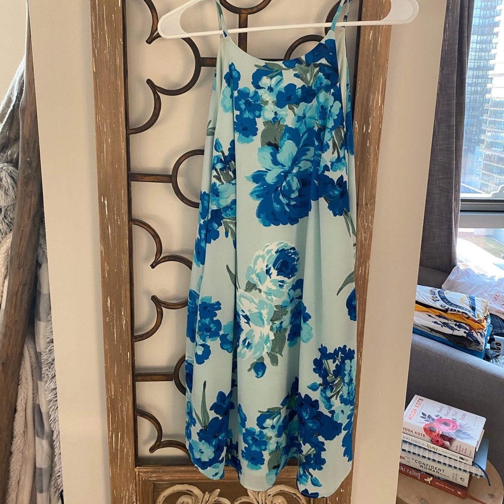 Blue floral shift dress